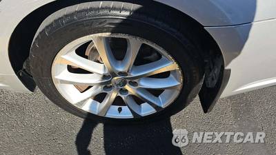 2013 Toyota Avalon Limited - zdjęcie 33 z 41 - miniatura