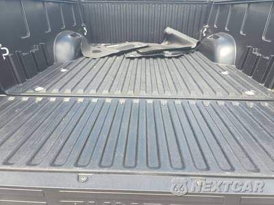 2023 Toyota Tundra SR Crew Cab Short Bed - zdjęcie 16 z 20 - miniatura