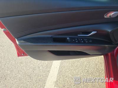 2023 Hyundai Elantra SEL - zdjęcie 9 z 23 - miniatura