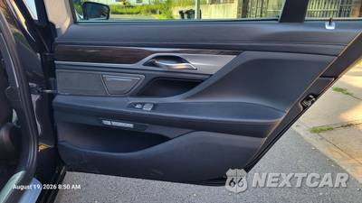 2018 BMW 7 Series Sedan xDrive iPerformance - zdjęcie 16 z 58 - miniatura