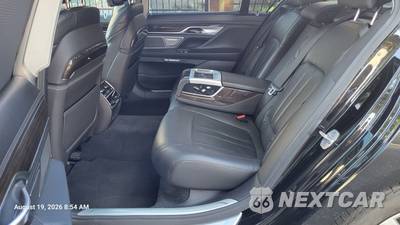 2018 BMW 7 Series Sedan xDrive iPerformance - zdjęcie 30 z 58 - miniatura
