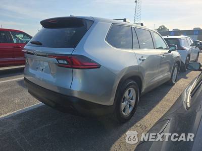 2026 Toyota Grand Highlander LE - zdjęcie 4 z 22 - miniatura