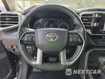 2023 Toyota Tundra SR5 Crew Cab Short Bed - zdjęcie 10 z 24 - miniatura