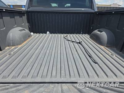 2023 Toyota Tundra SR5 Crew Cab Short Bed - zdjęcie 16 z 24 - miniatura