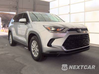 2024 Toyota Grand Highlander XLE - zdjęcie 3 z 21 - miniatura