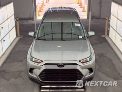 2024 Toyota Grand Highlander XLE - zdjęcie 2 z 21 - miniatura