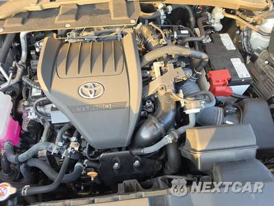 2024 Toyota Grand Highlander XLE - zdjęcie 16 z 21 - miniatura