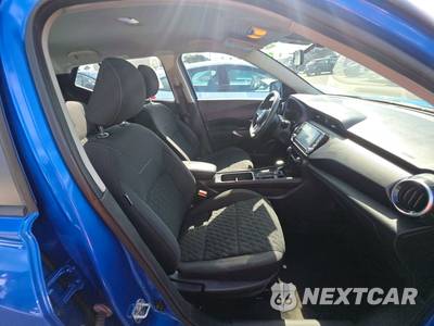 2021 Nissan Kicks SV - zdjęcie 8 z 23 - miniatura