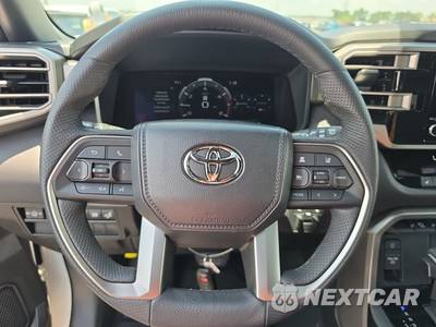 2026 Toyota Sequoia SR5 - zdjęcie 16 z 26 - miniatura