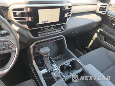 2026 Toyota Sequoia SR5 - zdjęcie 17 z 26 - miniatura