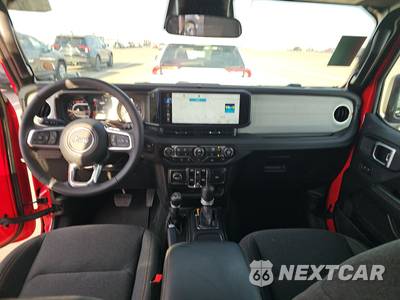 2026 Jeep Wrangler 4 Door Sahara - zdjęcie 11 z 21 - miniatura