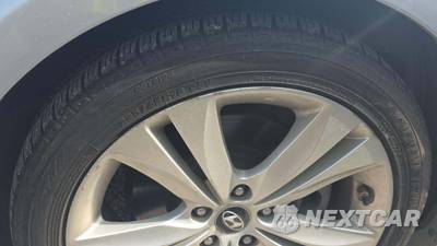 2012 Hyundai Genesis Coupe 2.0T Premium - zdjęcie 25 z 32 - miniatura