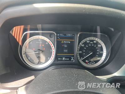 2019 Nissan TITAN XD Platinum Reserve Crew Cab Medium Bed - zdjęcie 12 z 22 - miniatura