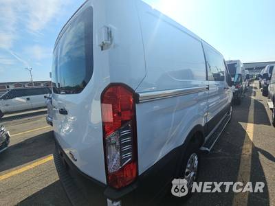 2025 Ford Transit 250 Cargo Van Low Roof 130.0" WB - zdjęcie 4 z 24 - miniatura
