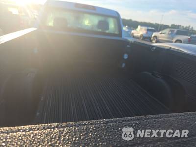2025 Chevrolet Silverado 1500 WT Regular Cab Long Bed 1WT - zdjęcie 15 z 31 - miniatura