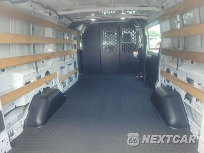 2025 Ford Transit 250 Cargo Van Low Roof 130.0" WB - zdjęcie 17 z 23 - miniatura