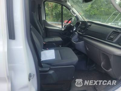 2025 Ford Transit 250 Cargo Van Low Roof 130.0" WB - zdjęcie 8 z 23 - miniatura