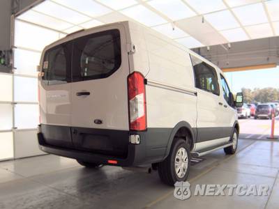 2025 Ford Transit 250 Cargo Van Low Roof 130.0" WB - zdjęcie 4 z 23 - miniatura