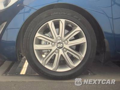 2015 Hyundai Elantra SE Sedan - zdjęcie 9 z 28 - miniatura