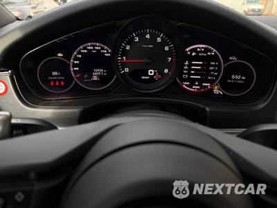 2023 Porsche Panamera Platinum Edition - zdjęcie 15 z 23 - miniatura