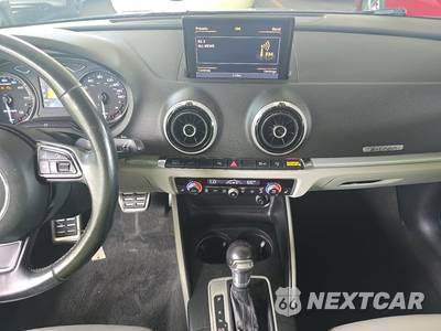2016 Audi A3 Sportback e-tron Prestige Hatchback - zdjęcie 11 z 48 - miniatura