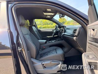 2026 Volkswagen Atlas Cross Sport 2.0T SE w/Technology - zdjęcie 13 z 26 - miniatura