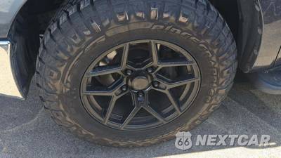 2009 Toyota Tundra Crew Cab Short Bed - zdjęcie 23 z 32 - miniatura