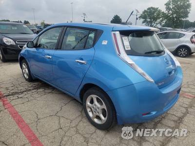 2013 Nissan LEAF SV - zdjęcie 6 z 17 - miniatura