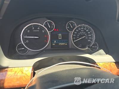 2014 Toyota Tundra 1794 Edition Crew Cab Short Bed - zdjęcie 12 z 30 - miniatura