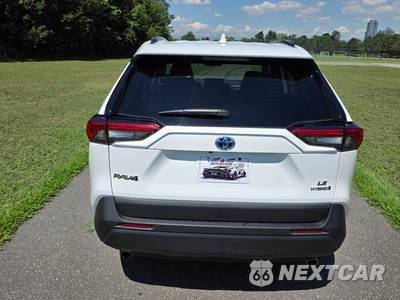 2024 Toyota RAV4 Hybrid LE - zdjęcie 7 z 28 - miniatura