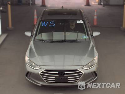 2017 Hyundai Elantra Value Edition Sedan - zdjęcie 2 z 16 - miniatura