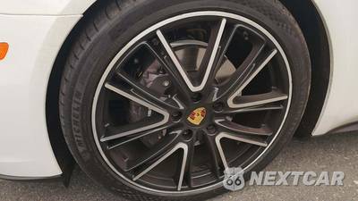 2019 Porsche Panamera - zdjęcie 32 z 32 - miniatura