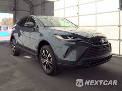 2024 Toyota Venza LE - zdjęcie 3 z 37 - miniatura