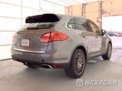 2013 Porsche Cayenne S - zdjęcie 4 z 30 - miniatura