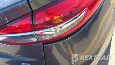 2020 Ford Fusion SE - zdjęcie 34 z 37 - miniatura