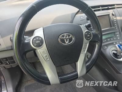 2010 Toyota Prius V - zdjęcie 10 z 28 - miniatura