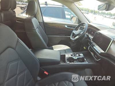 2025 Volkswagen Atlas 2.0T SE w/Technology - zdjęcie 8 z 32 - miniatura