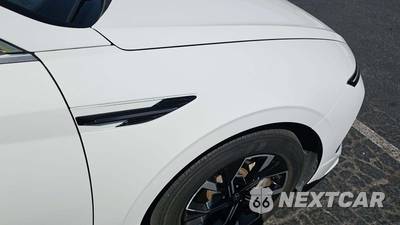 2025 Hyundai Sonata SEL - zdjęcie 29 z 30 - miniatura