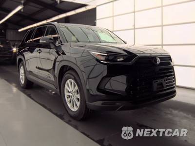 2025 Toyota Grand Highlander XLE - zdjęcie 3 z 25 - miniatura
