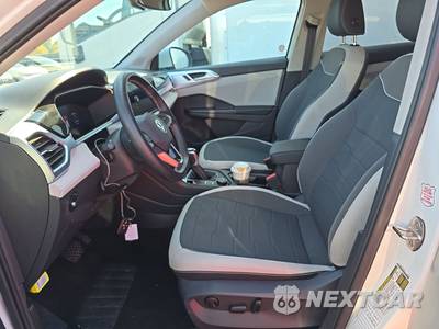 2025 Volkswagen Taos SE - zdjęcie 7 z 27 - miniatura