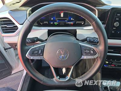 2025 Volkswagen Taos SE - zdjęcie 10 z 27 - miniatura