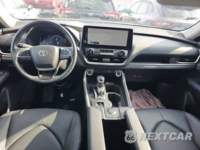 2025 Toyota Grand Highlander XLE - zdjęcie 11 z 35 - miniatura
