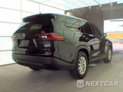 2025 Toyota Grand Highlander XLE - zdjęcie 4 z 35 - miniatura