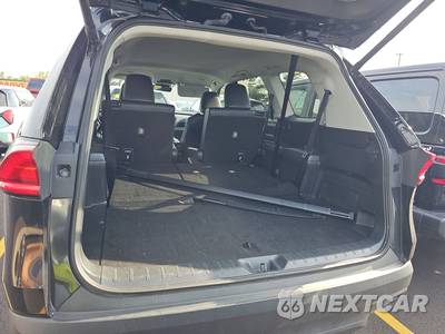 2025 Toyota Grand Highlander XLE - zdjęcie 17 z 35 - miniatura