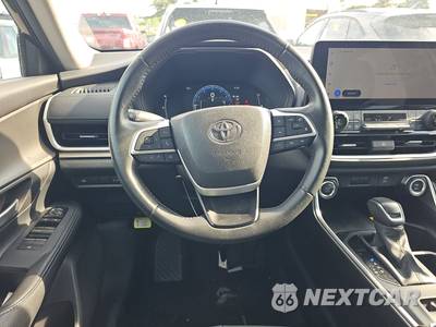 2025 Toyota Grand Highlander XLE - zdjęcie 10 z 35 - miniatura