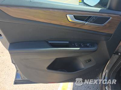 2025 Volkswagen Atlas 2.0T SE w/Technology - zdjęcie 9 z 29 - miniatura