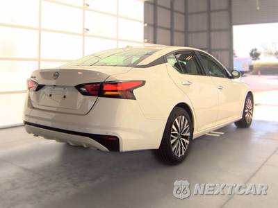 2025 Nissan Altima SV - zdjęcie 4 z 23 - miniatura