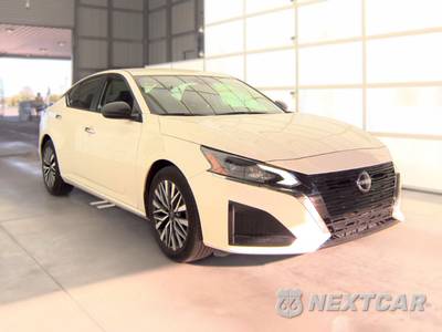 2025 Nissan Altima SV - zdjęcie 3 z 23 - miniatura