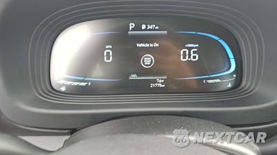 2025 Hyundai Venue SEL - zdjęcie 20 z 26 - miniatura
