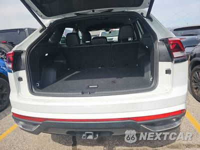2025 Volkswagen Atlas Cross Sport 2.0T SE w/Technology - zdjęcie 16 z 22 - miniatura